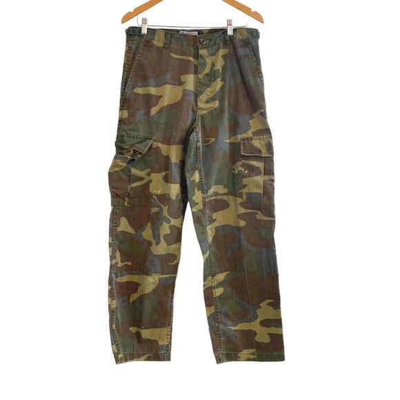 Jet Lag Men's Vintage Cargo Pants Camouflage Military Button Fly Size Medium Y2K - Picture 3 of 10